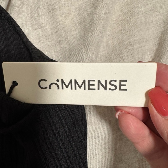 Commense Black strapless top with racer back / Textured Fabric - Picture 6 of 6